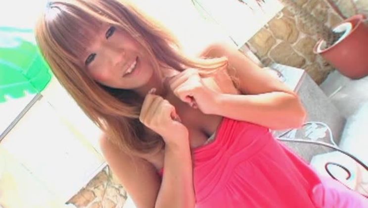 Божественный японский Нао-2 делает минет.