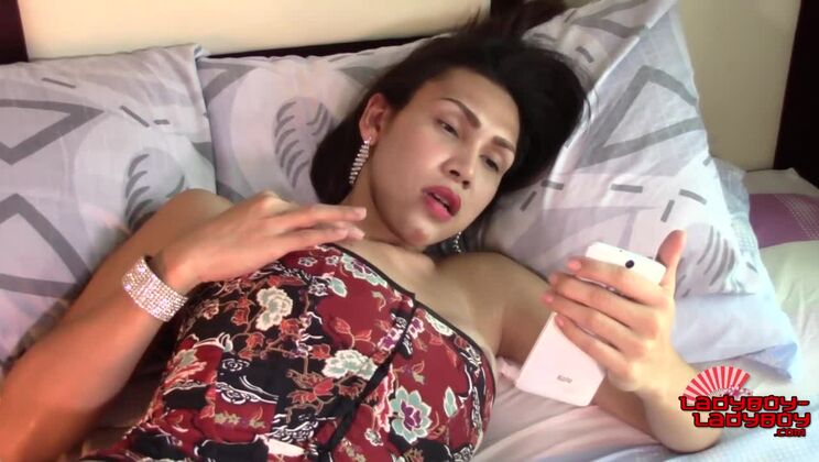 Потрясающая Тайра Эванс