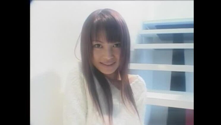 Пышногрудая японская девушка подверглась очень жесткому изнасилованию.