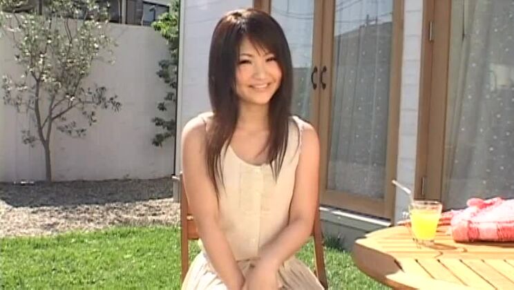 Шикарная японка с плоской грудью Канна Харуми