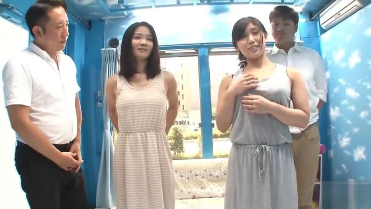 Очаровательная японская сучка