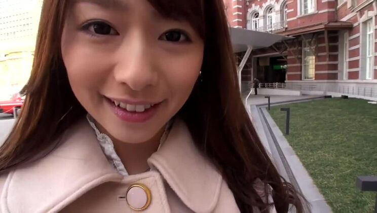 Очаровательная японская женщина