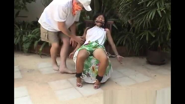 Прекрасная азиатская леди