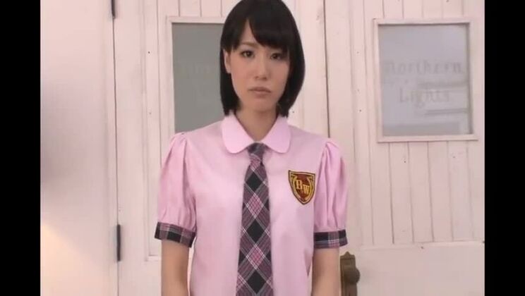 Очаровательная восточная женщина