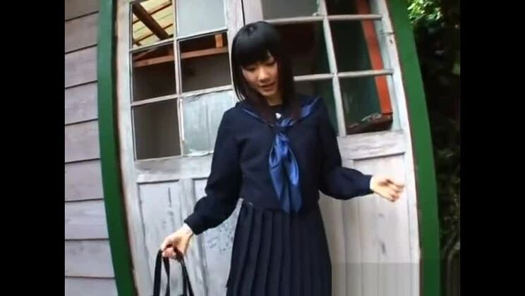 Доставляющая удовольствие японская проститутка