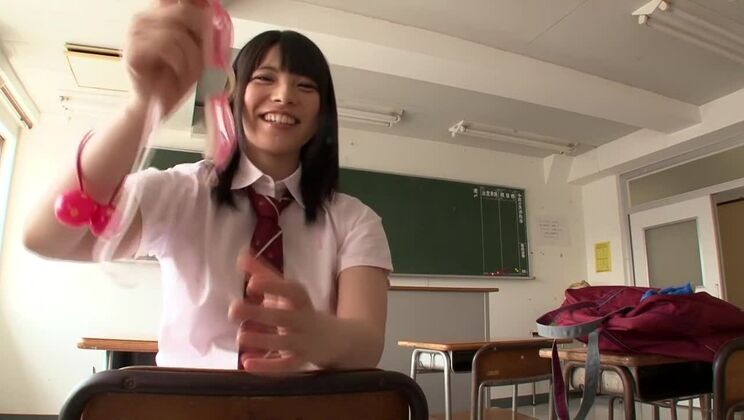 Пикантная японская девушка