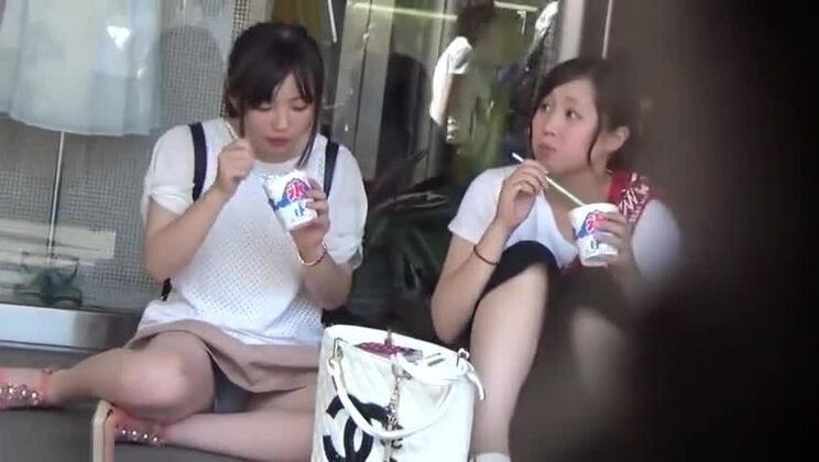 Восхитительный восточный аромат в общественном месте