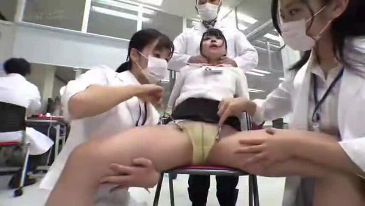 Сочная восточная девушка