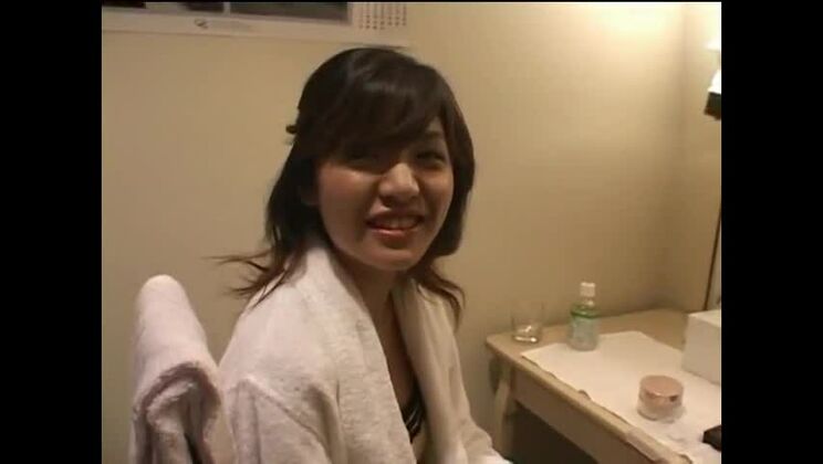 Великолепная японская сучка