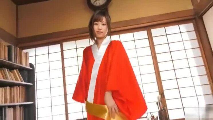 Медовая азиатка.