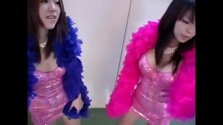 Потрясающая японская шлюха в горячем любительском секс-видео.