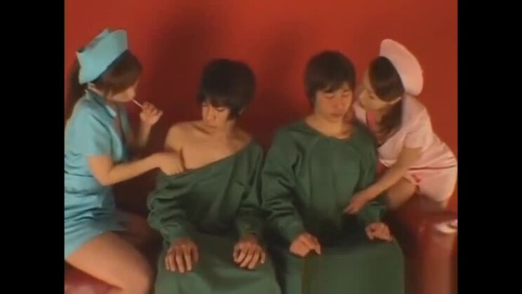 Фетиш порно видео с участием Аки Мизухара и Мисаки Асо