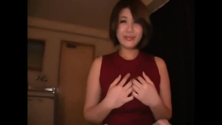 Соблазнительная японка Мэй