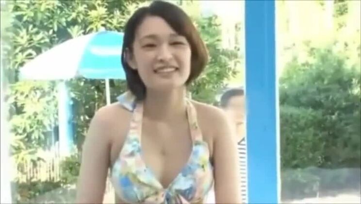 Приятная азиатка в фетиш-порнофильме