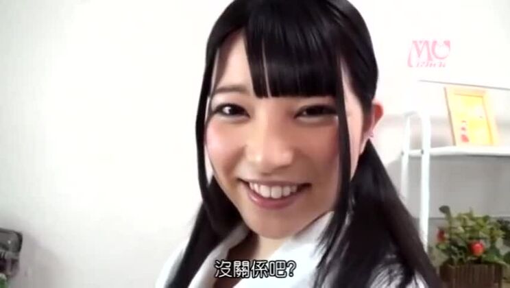 Красивая японская девушка в откровенном любительском секс-видео.