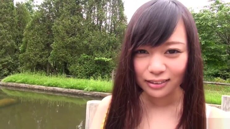 Великолепная японская девушка занимается невероятным любительским сексом.