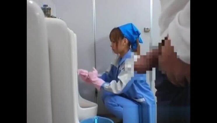 Красивая работница по техническому обслуживанию, часть 5