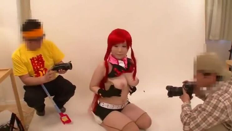 Спокойная японская девушка получила сперму прямо в рот.