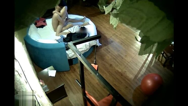 Дикая японская девушка в клипе Watch Handjobs, Big Butt JAV, как в ваших мечтах.