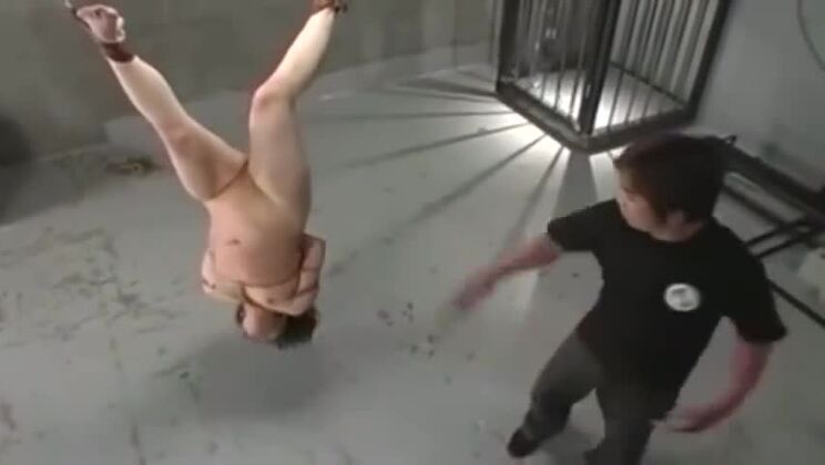 Японская девушка в стиле БДСМ, хардкорный JAV-клип только здесь.