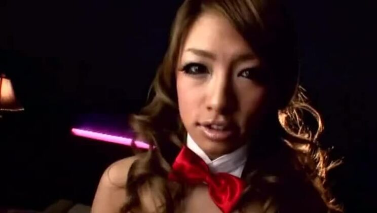 Потрясающая XXX сцена. Минет. Смотрите полную версию.