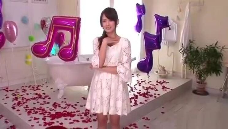 Потрясающий порнофильм. Японская сумасшедшая, которую вы видели.