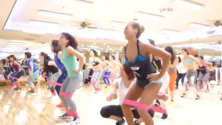 Потрясающее XXX видео для лесбиянок, попробуйте посмотреть только здесь.