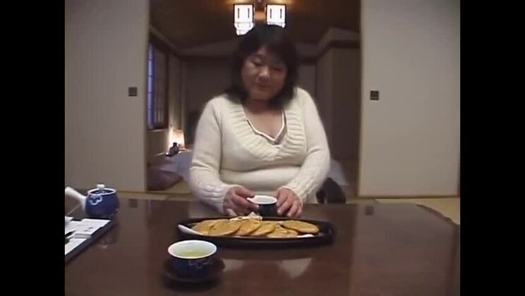 эксклюзивная японская шлюха в новом клипе JAV,