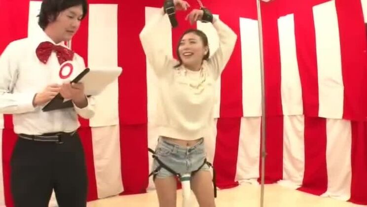 Отличная XXX сцена. Большая грудь. Новая полная версия.