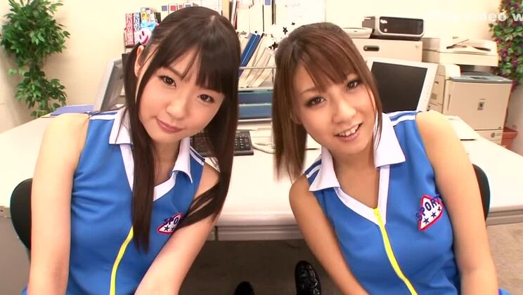 Безумная японская девушка Хитоми Китагава в лучшем цензурированном JAV-фильме. Фетиш, студенческий фильм.