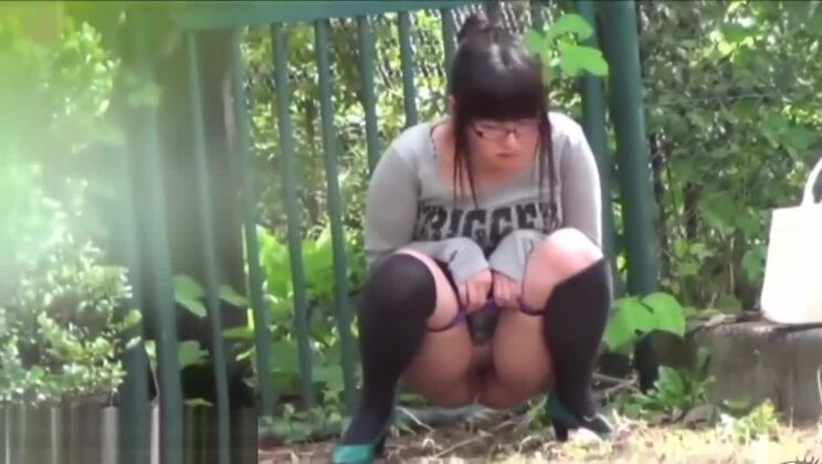 Потрясающая XXX сцена, самая безумная японская сцена, только для тебя.