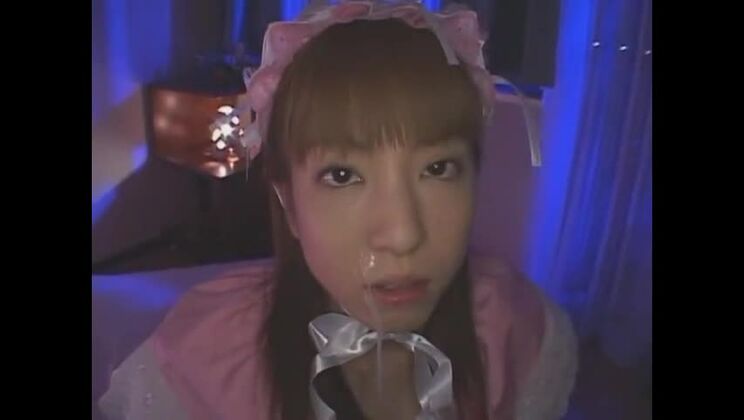 Экзотическая японская модель Юуна Шиоми в откровенном минете/порнографии от первого лица (JAV-клип).