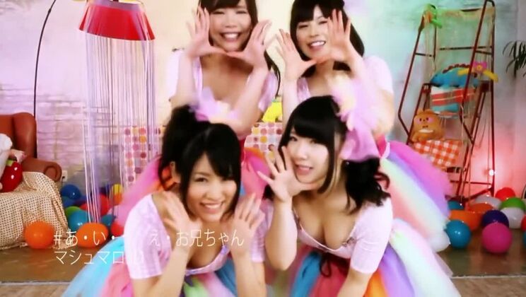 экзотическая японская девушка в похотливом групповом сексе, HD JAV видео,