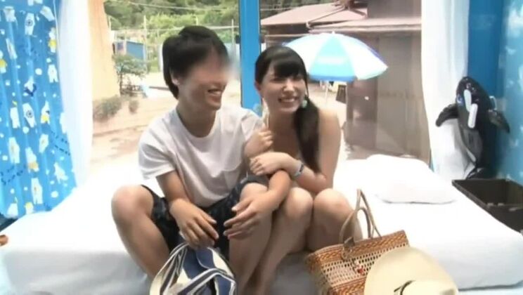 Похотливая японская модель в клипе JAV специально для вас