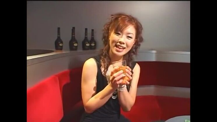 Великолепная японская девушка Нене Фудзимори в лучшем видео с минетом/ферой, POV JAV.