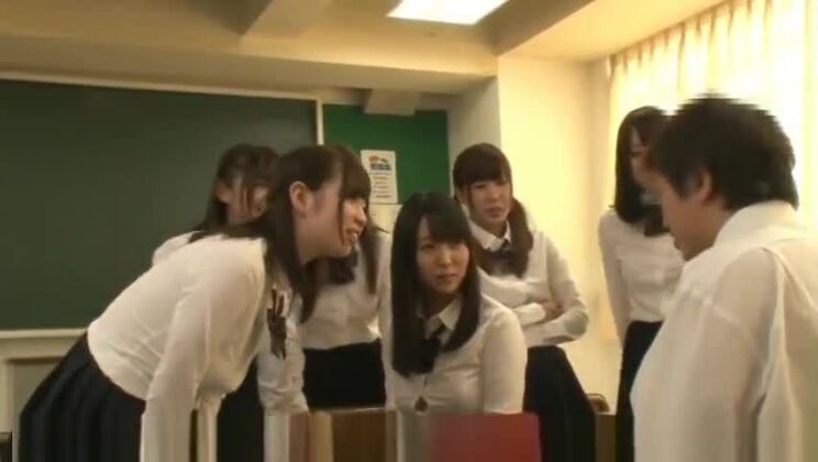 Лучшее японское XXX-видео, попробуйте посмотреть эксклюзивную версию.