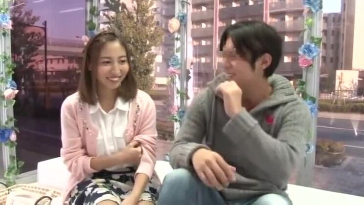 Японская проститутка в уникальном порноролике JAV.