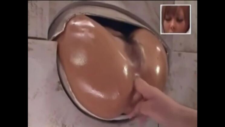 Безумный порнофильм Ролевая игра невероятный необрезанный