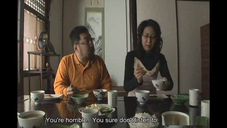 Сакура делится прекрасным лесбийским сексуальным приключением.