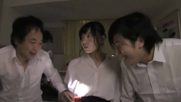 Сумасшедшая японская девчонка в потрясающем HD-фильме от первого лица (POV JAV).