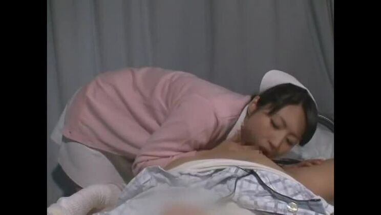 экзотическая японка Азуса Аканиши, Сана Канато, Юме Кимино в безумном минете, клип JAV медсестра/Наасу,