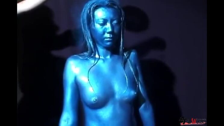 Синий и серебристый