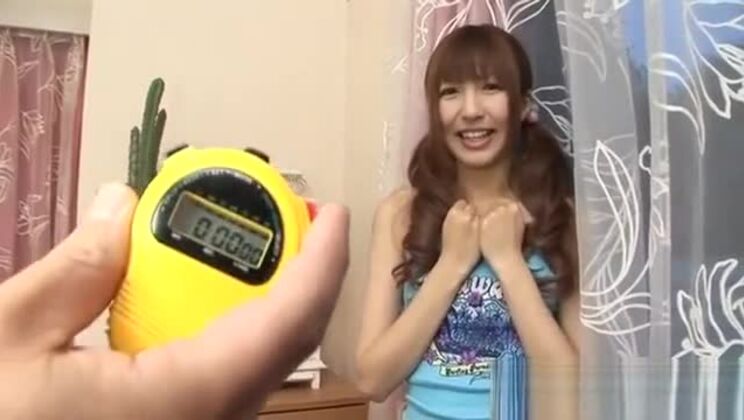 Настойчивый японский минет