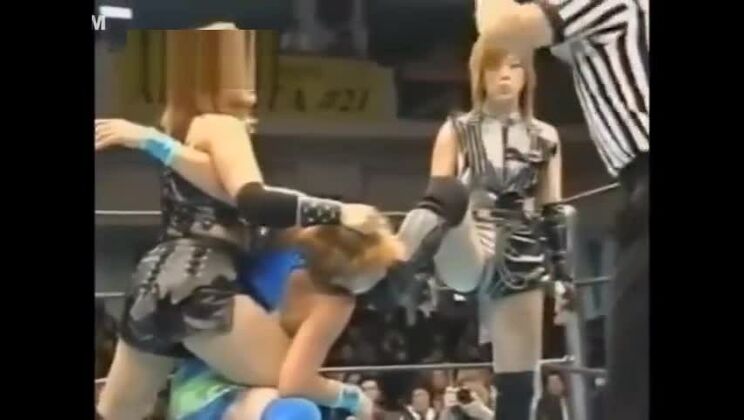 Потрясающий порноролик для взрослых, японская фантастическая эксклюзивная версия.