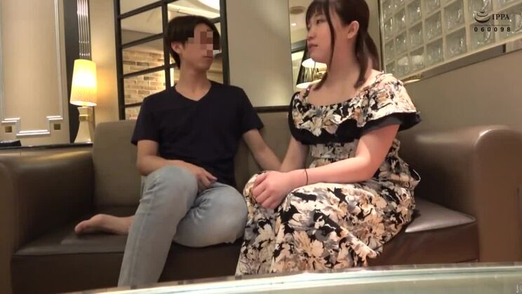 FG в экзотической сексуальной сцене. Волосатая проверка только для тебя.