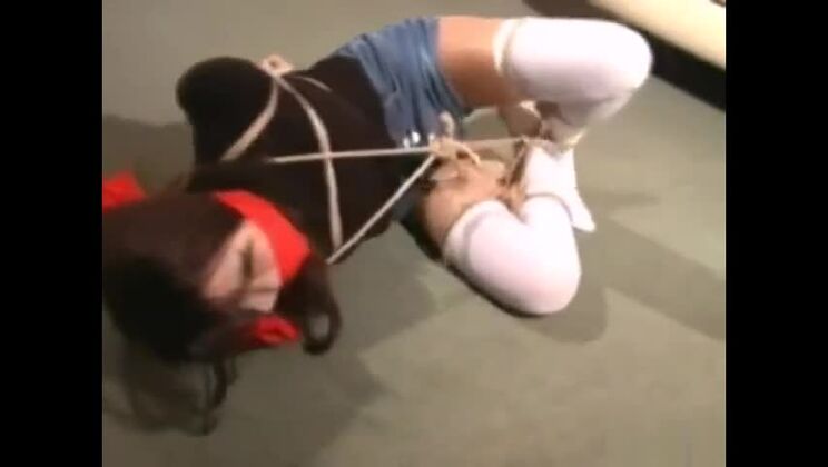 Потерявшиеся японцы попадают в рабство