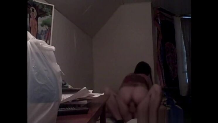 Трахаю азиатскую девушку под музыку