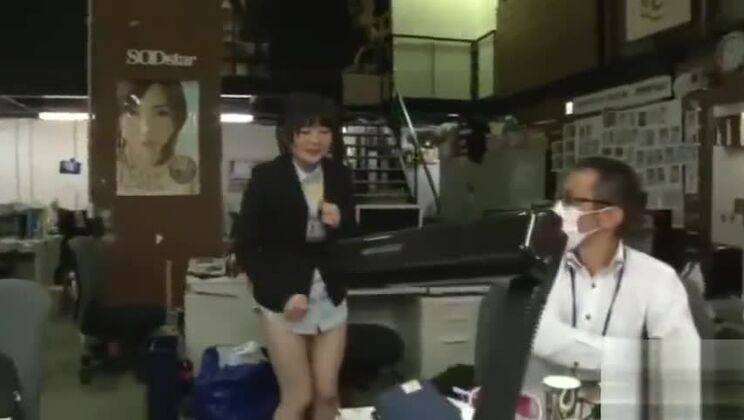 Новая японская модель. Попробуйте посмотреть JAV-клип, посмотрите его.