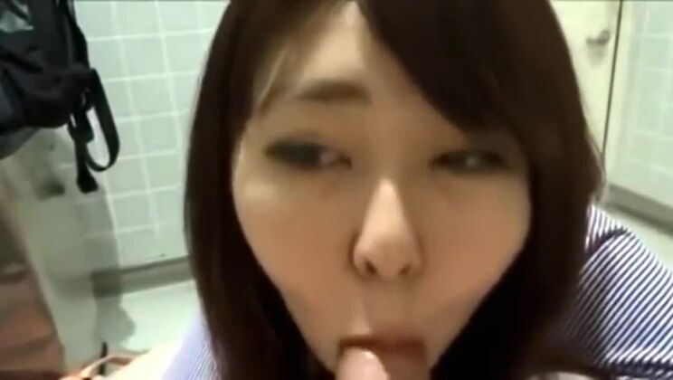 Потрясающее видео для взрослых с диким минетом, которое вы когда-либо видели!